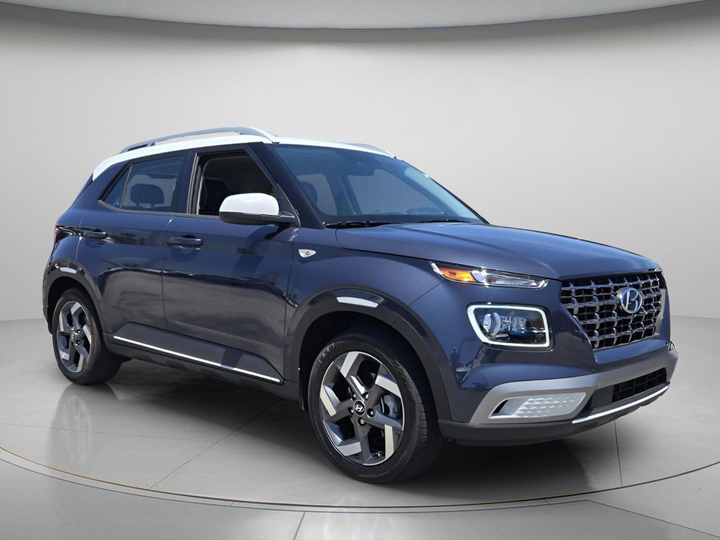 Certified 2024 Hyundai Venue Limited FWD image 9