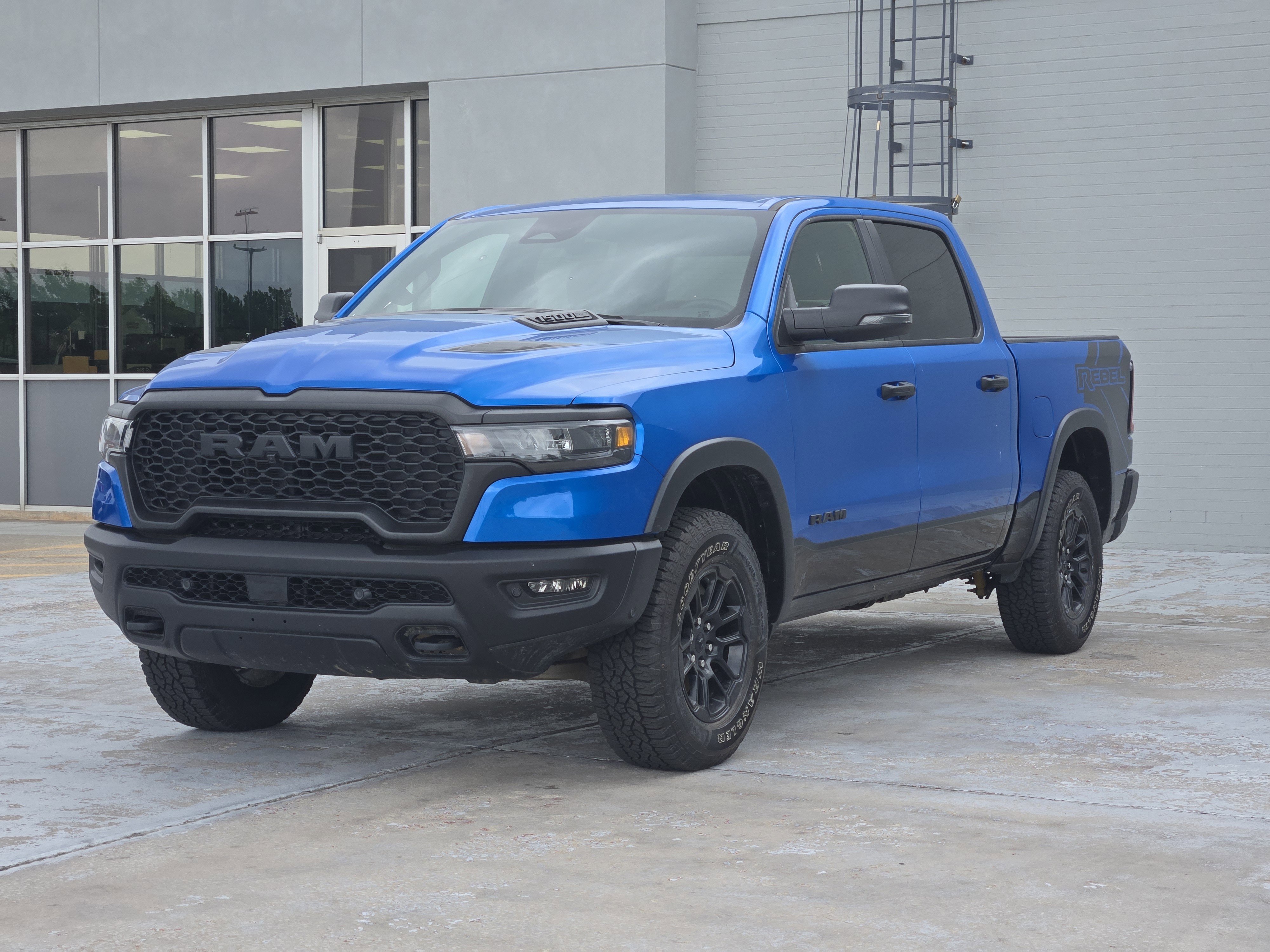 Used 2025 RAM 1500 Rebel w/ Rebel Level 1 Equipment Group AWD/4WD image 4