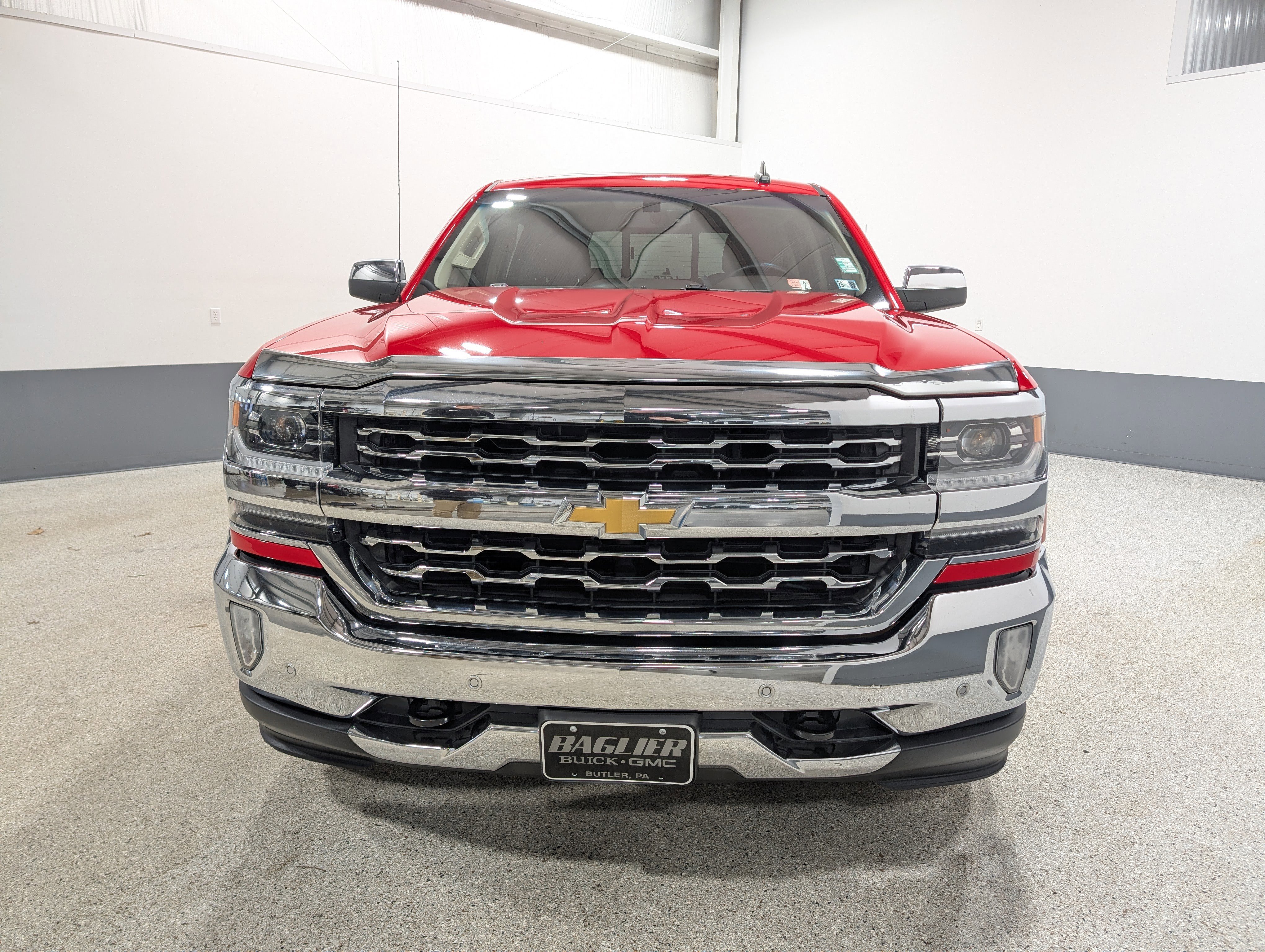Used 2017 Chevrolet Silverado 1500 LTZ w/ Sport Package image 8