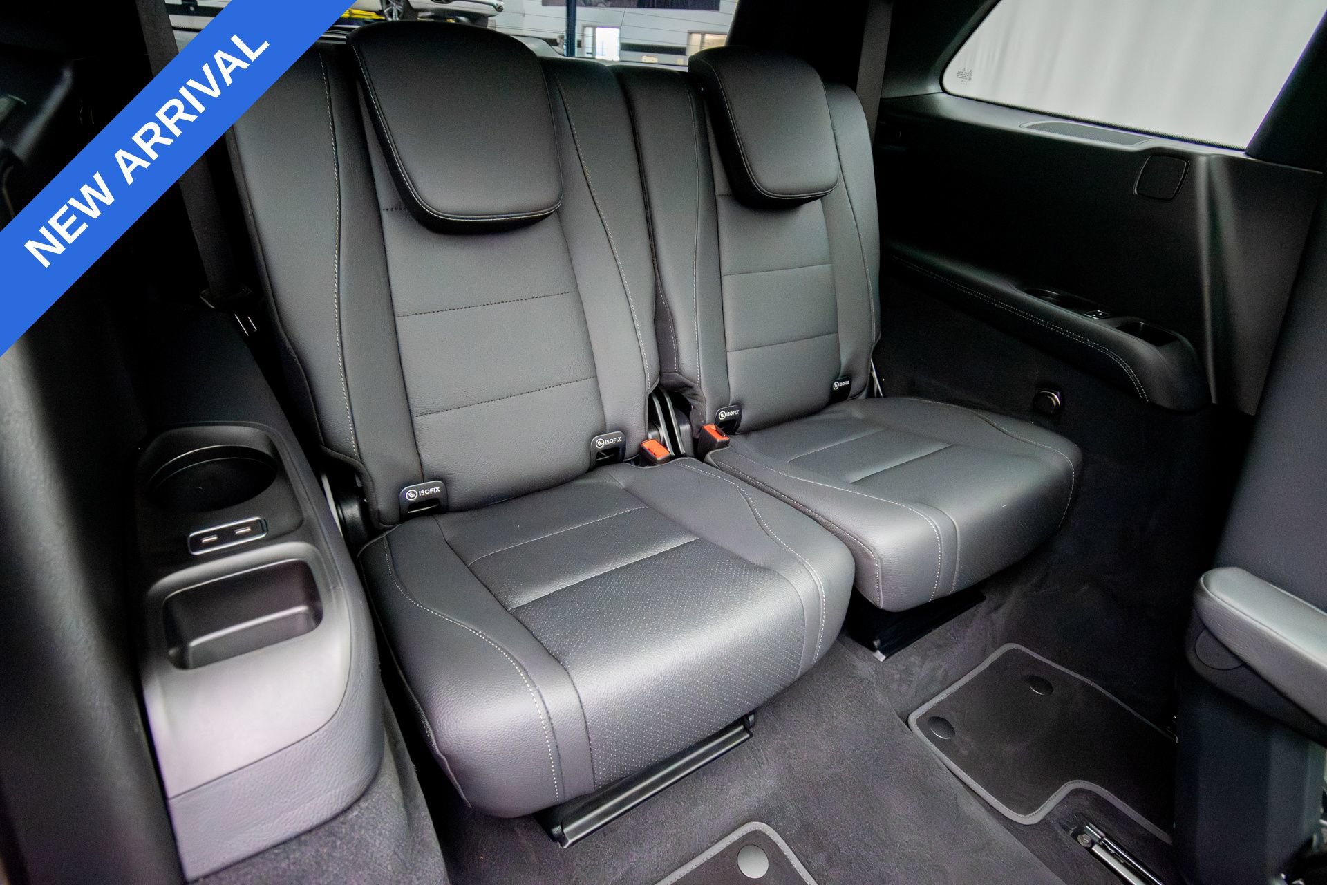 Used 2025 Mercedes-Benz GLS 450 4MATIC image 37