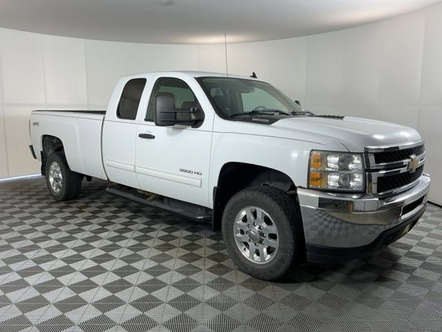 Used 2012 Chevrolet Silverado 3500 LT AWD/4WD image 3