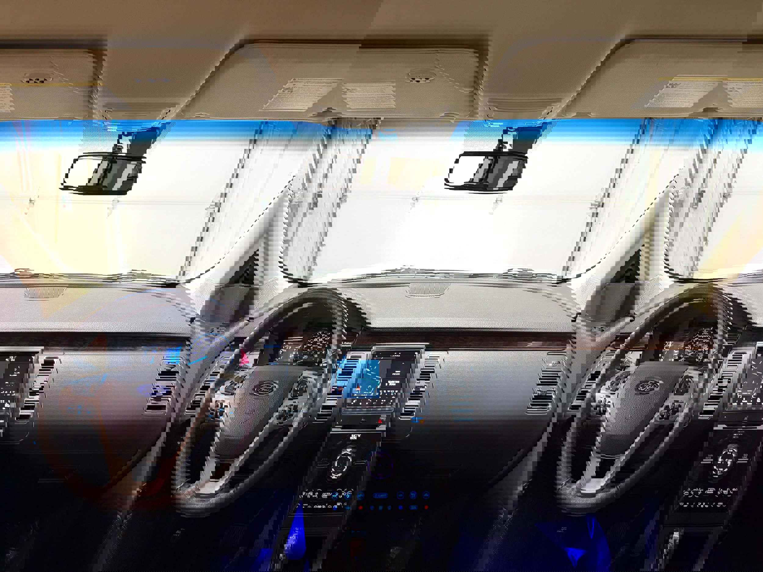 Certified 2019 Ford Flex Limited w/ Equipment Group 303A image 3