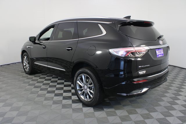 Used 2023 Buick Enclave Avenir w/ Avenir Technology Package image 26