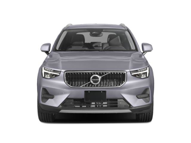 Used 2023 Volvo XC40 B5 Ultimate w/ Climate Package image 4