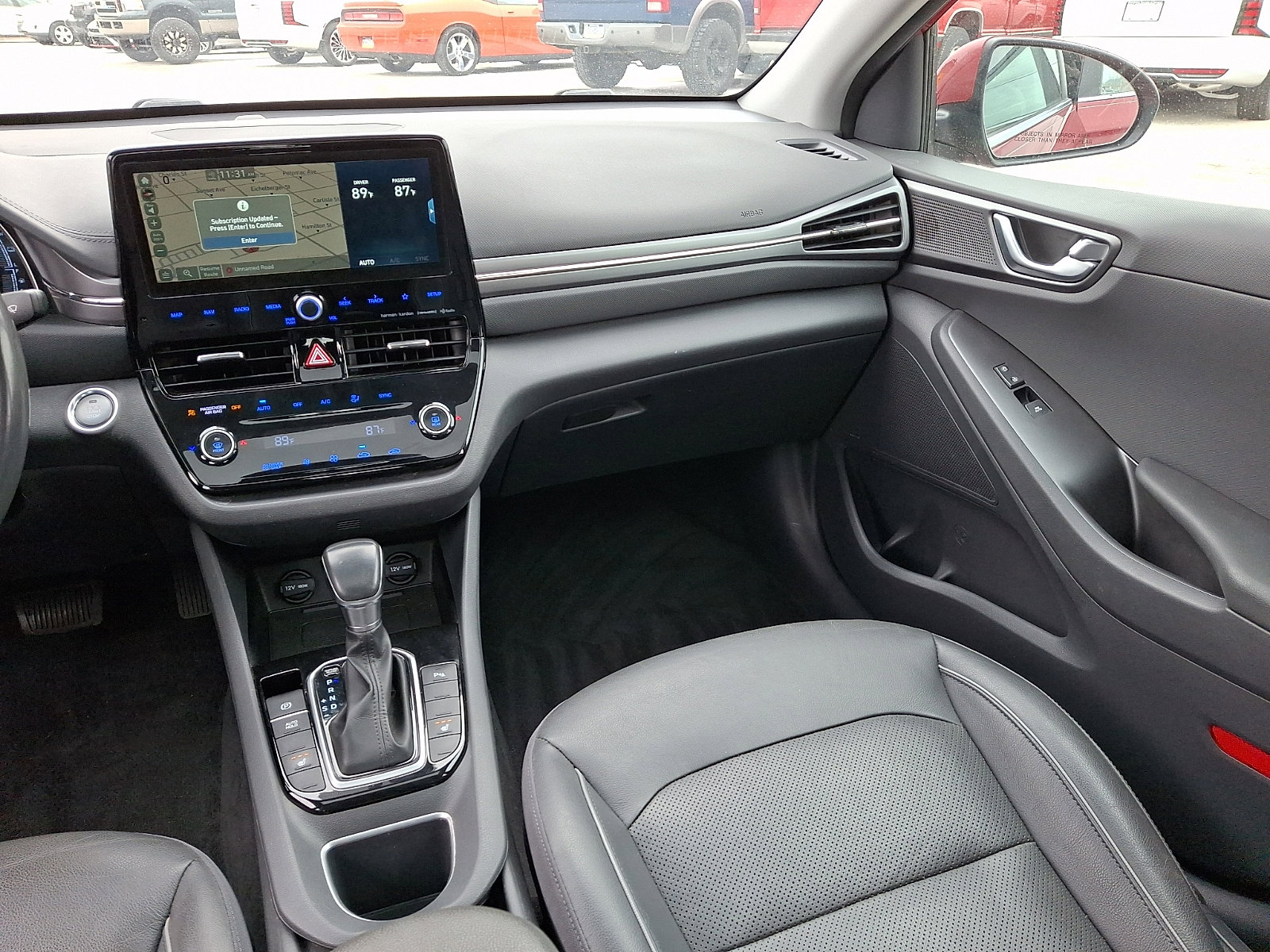 Used 2020 Hyundai Ioniq Limited image 16