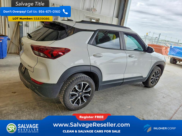 Used 2021 Chevrolet TrailBlazer ACTIV w/ Sun and Liftgate Package AWD/4WD image 4