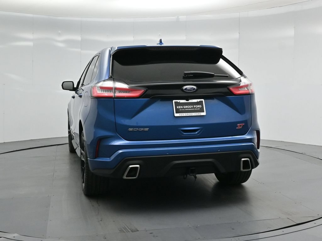 Certified 2019 Ford Edge ST w/ Equipment Group 401A AWD/4WD image 31