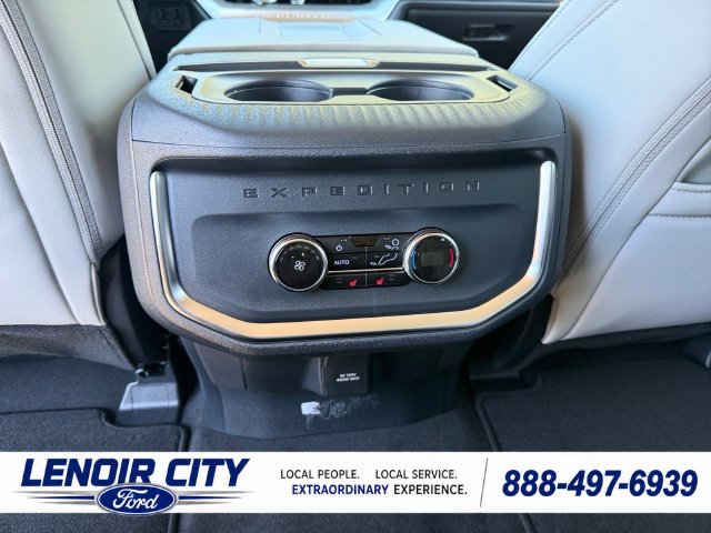 New 2027 Ford Expedition Max Platinum w/ Driver's Package AWD/4WD image 14