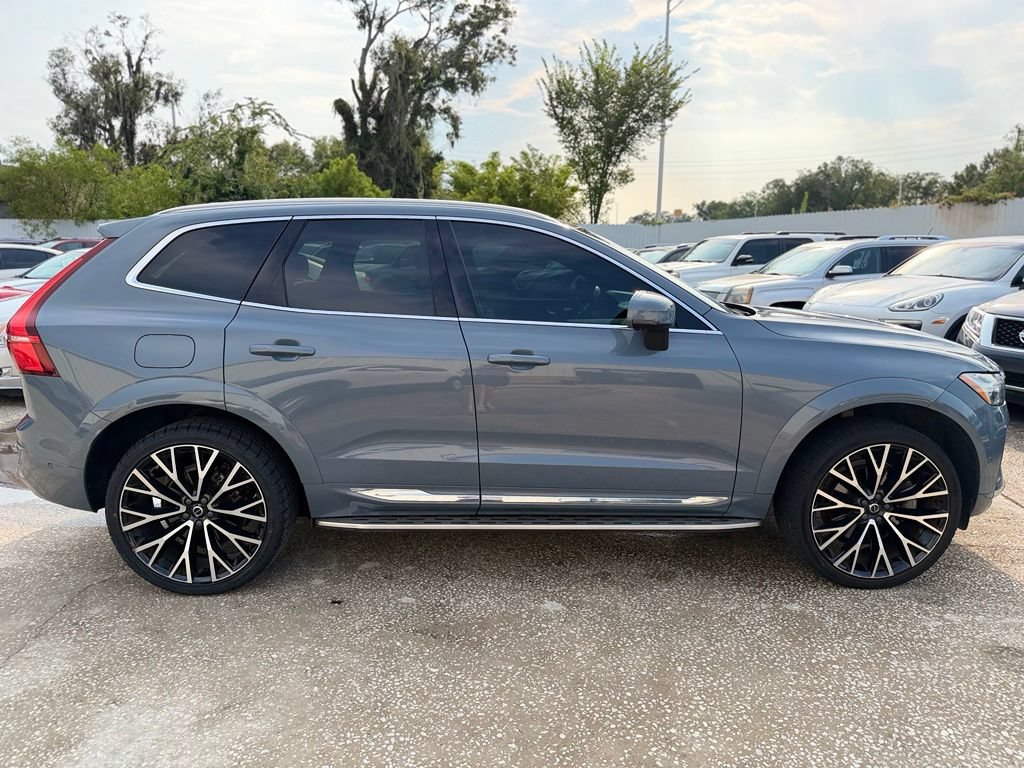 Used 2022 Volvo XC60 B6 Inscription w/ Advanced Package AWD/4WD image 6