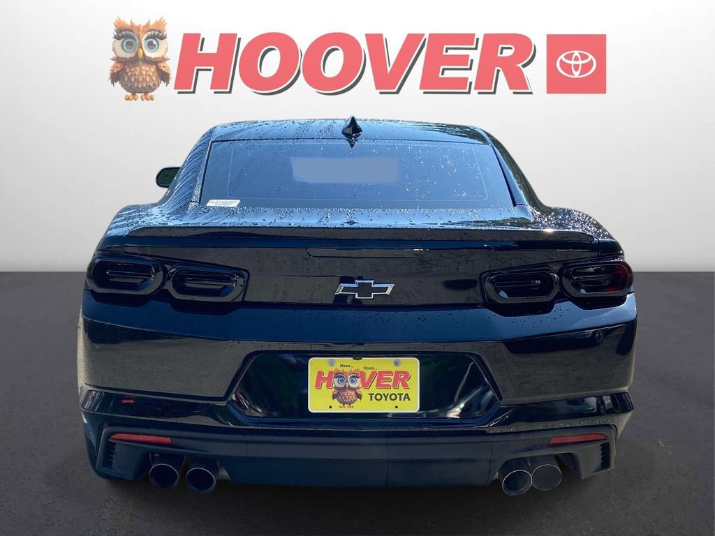 Used 2020 Chevrolet Camaro LT RWD image 3