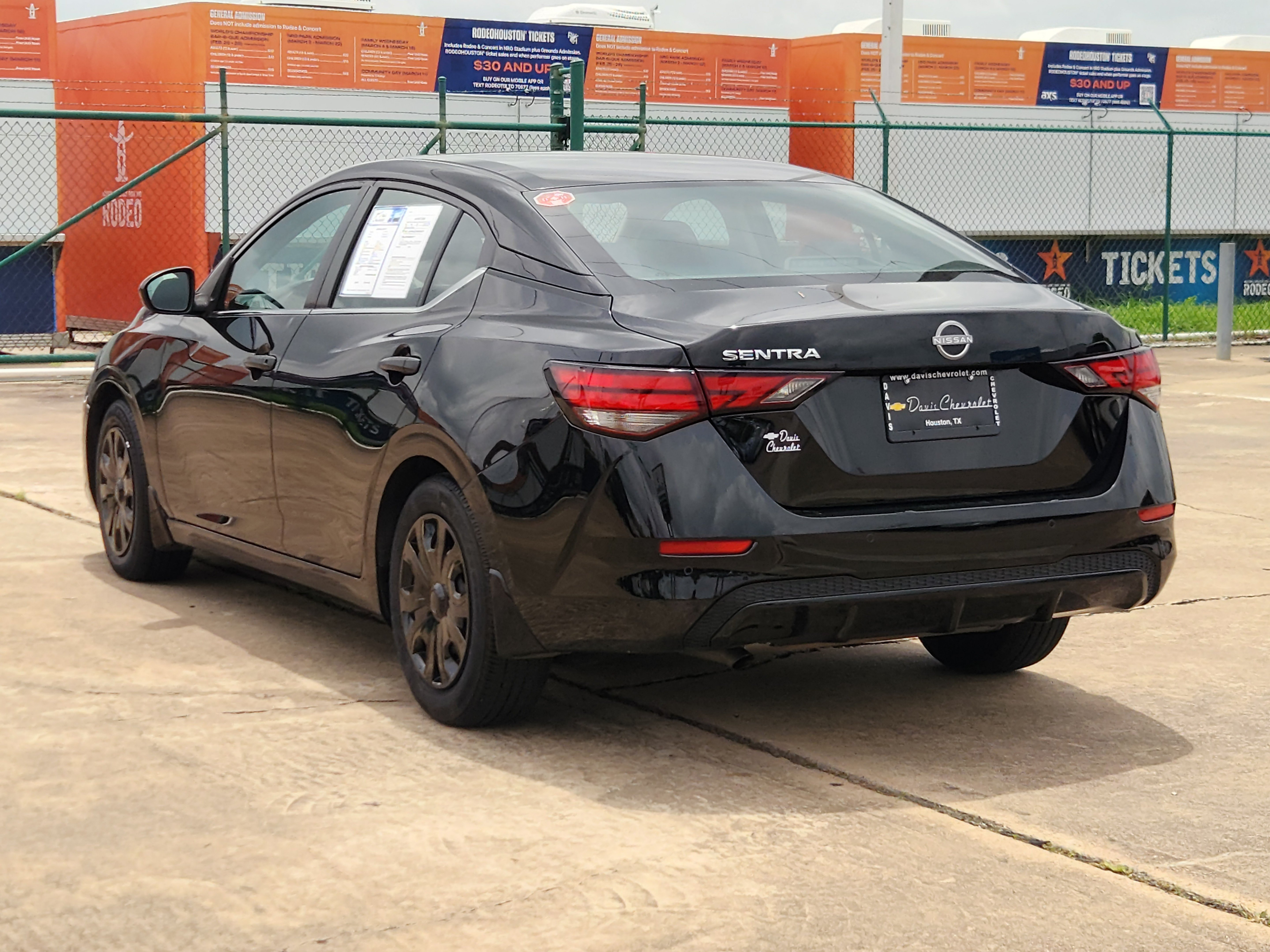 Used 2024 Nissan Sentra S FWD image 8