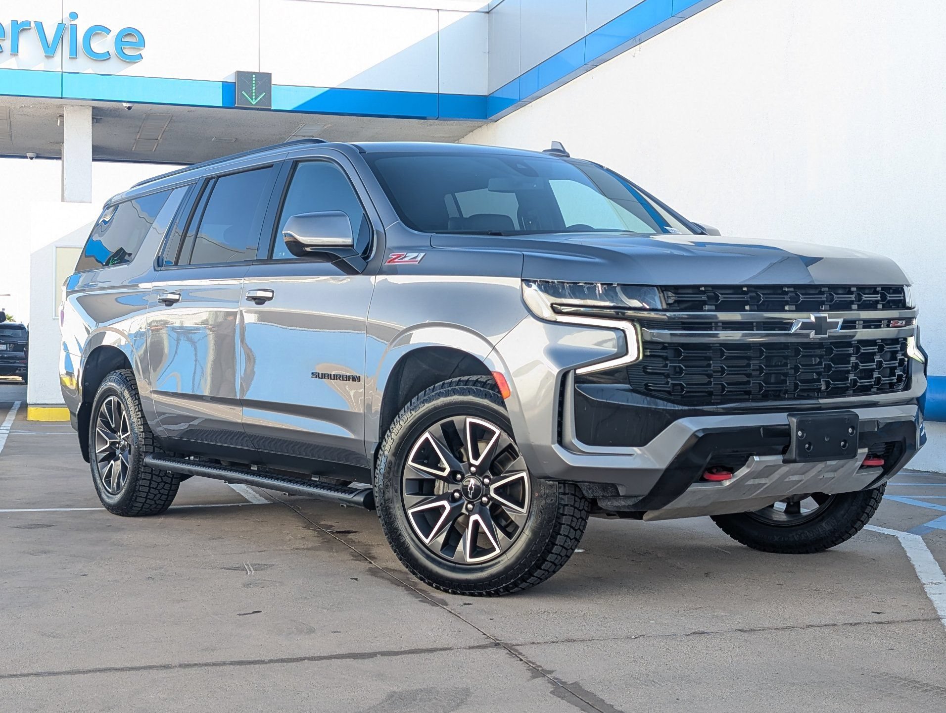 Certified 2021 Chevrolet Suburban Z71 w/ Rear Media and Nav Package AWD/4WD image 2