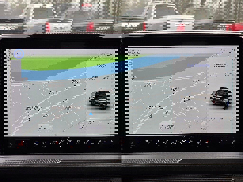 New 2025 Ford Bronco Sport Outer Banks w/ Outer Banks Tech Package+ image 12