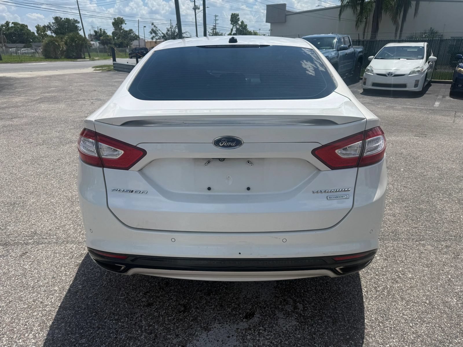 Used 2013 Ford Fusion Titanium w/ Titanium Driver Assist Pkg FWD image 4