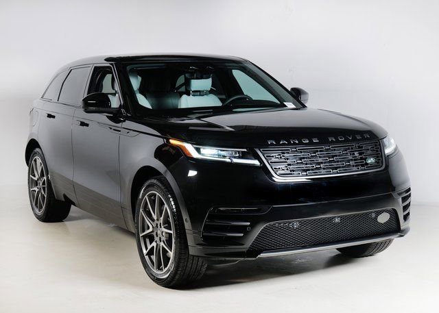 New 2026 Land Rover Range Rover Velar Dynamic SE image 25