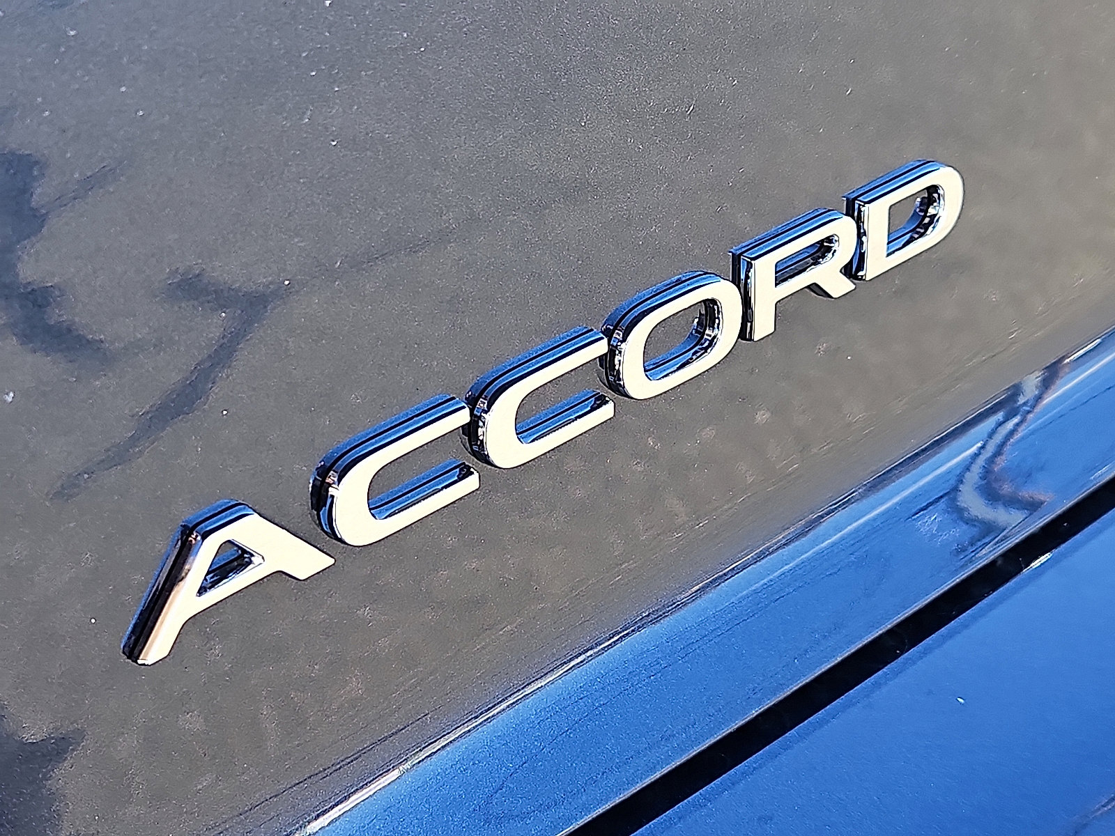 New 2025 Honda Accord EX-L image 5