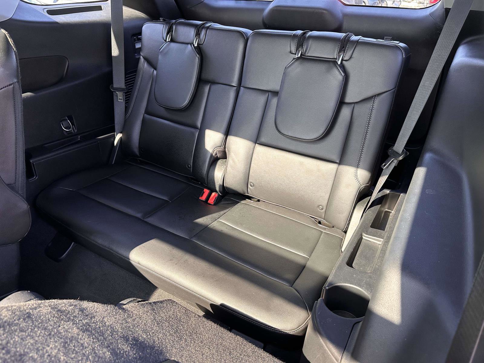 Used 2022 Ford Explorer Limited w/ Equipment Group 301A image 16