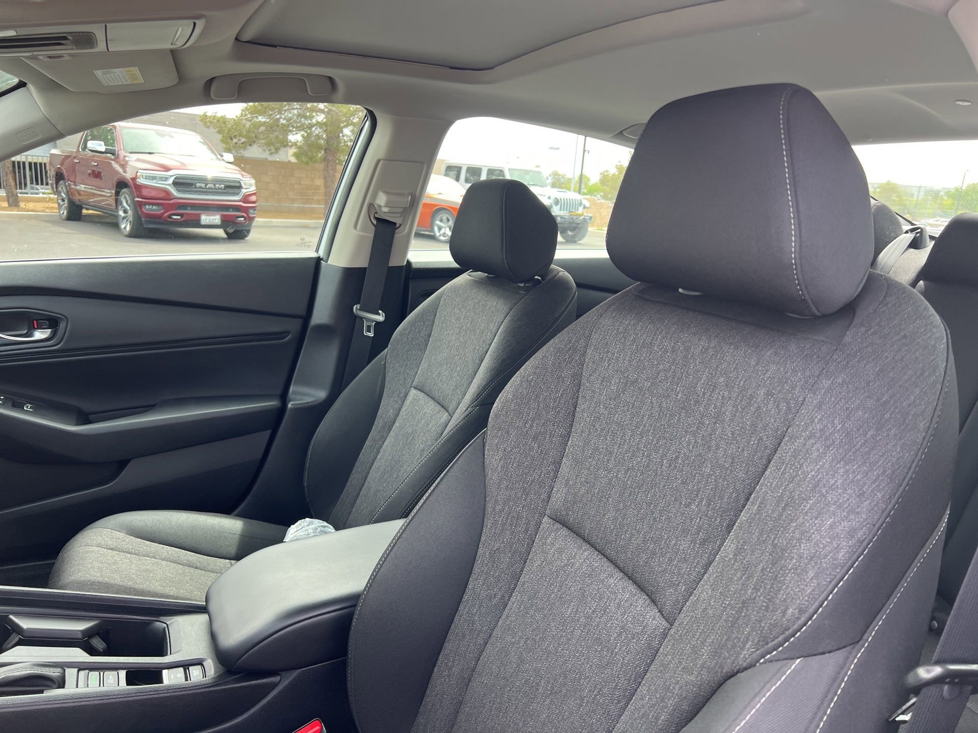 Used 2024 Honda Accord EX image 27