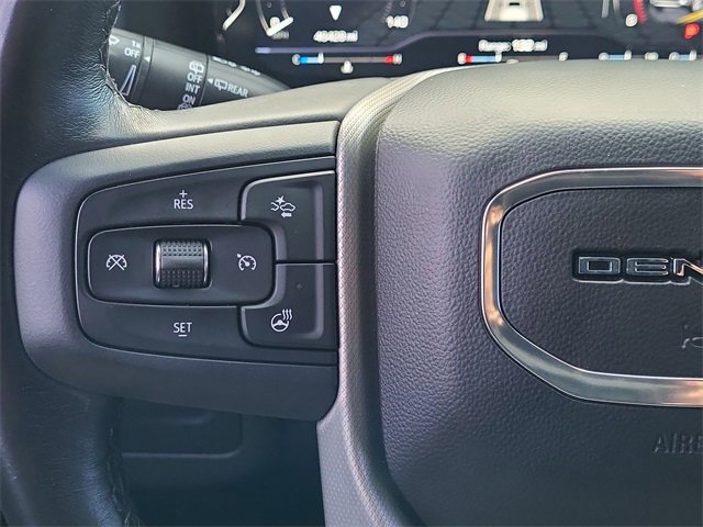 Used 2022 GMC Yukon Denali image 21