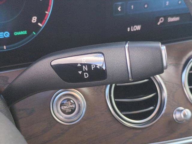 Used 2023 Mercedes-Benz E 450 4MATIC Sedan image 12