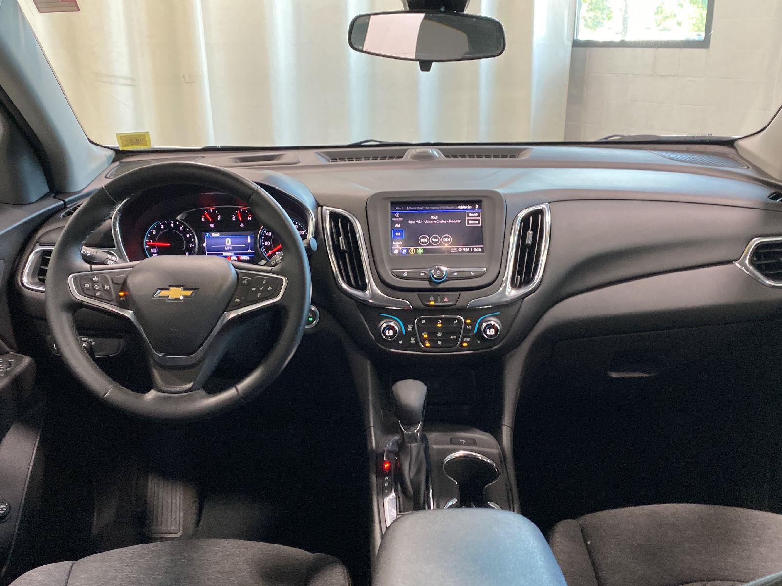 Used 2023 Chevrolet Equinox LT AWD/4WD image 20