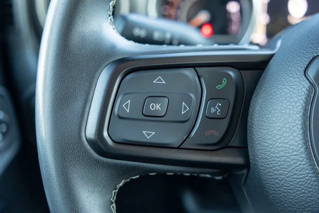 Used 2023 Jeep Wrangler Unlimited Sport AWD/4WD image 10