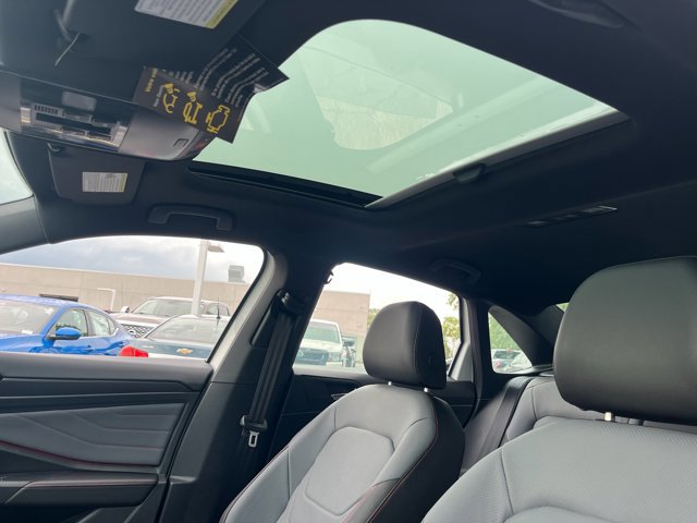 New 2025 Volkswagen Jetta GLI Autobahn image 9