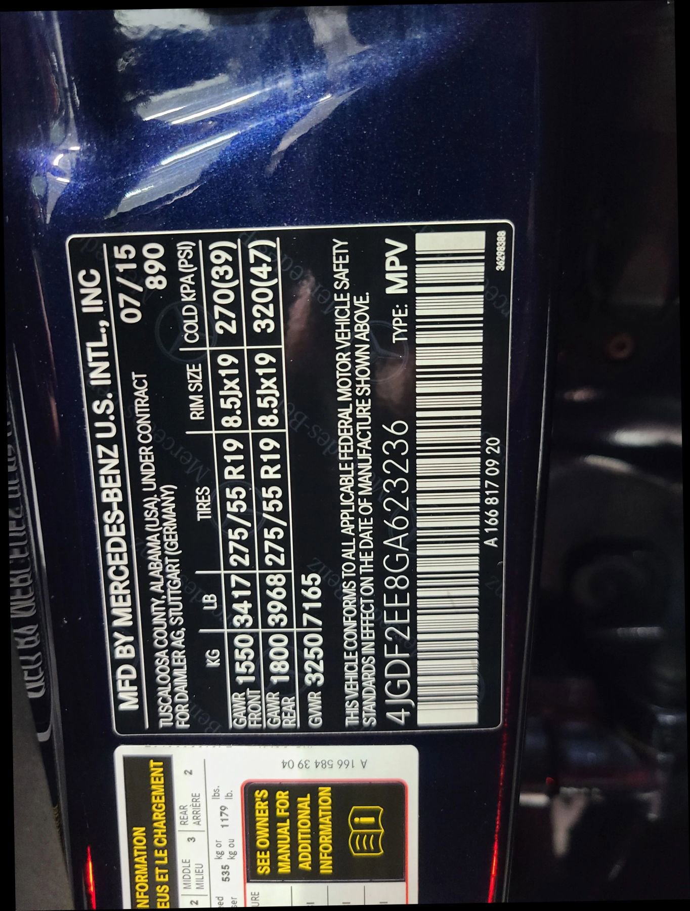 Used 2016 Mercedes-Benz GL 320 BlueTEC 4MATIC w/ Premium I Package image 3