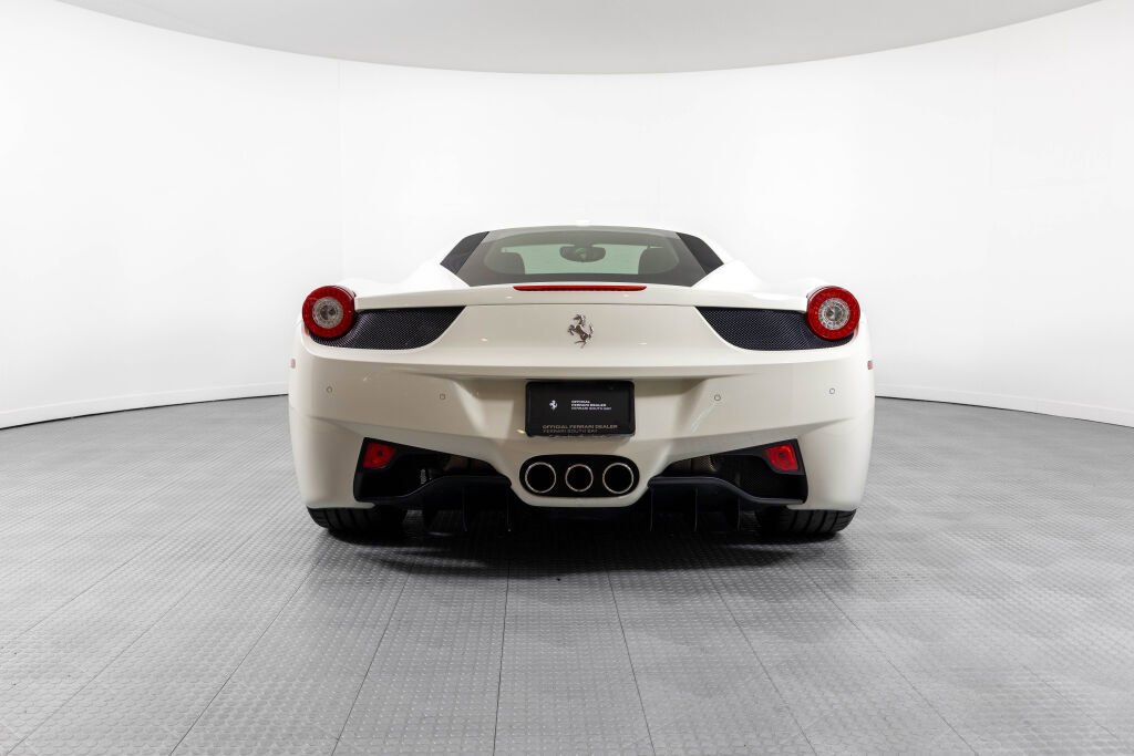 Certified 2014 Ferrari 458 Italia Coupe image 8