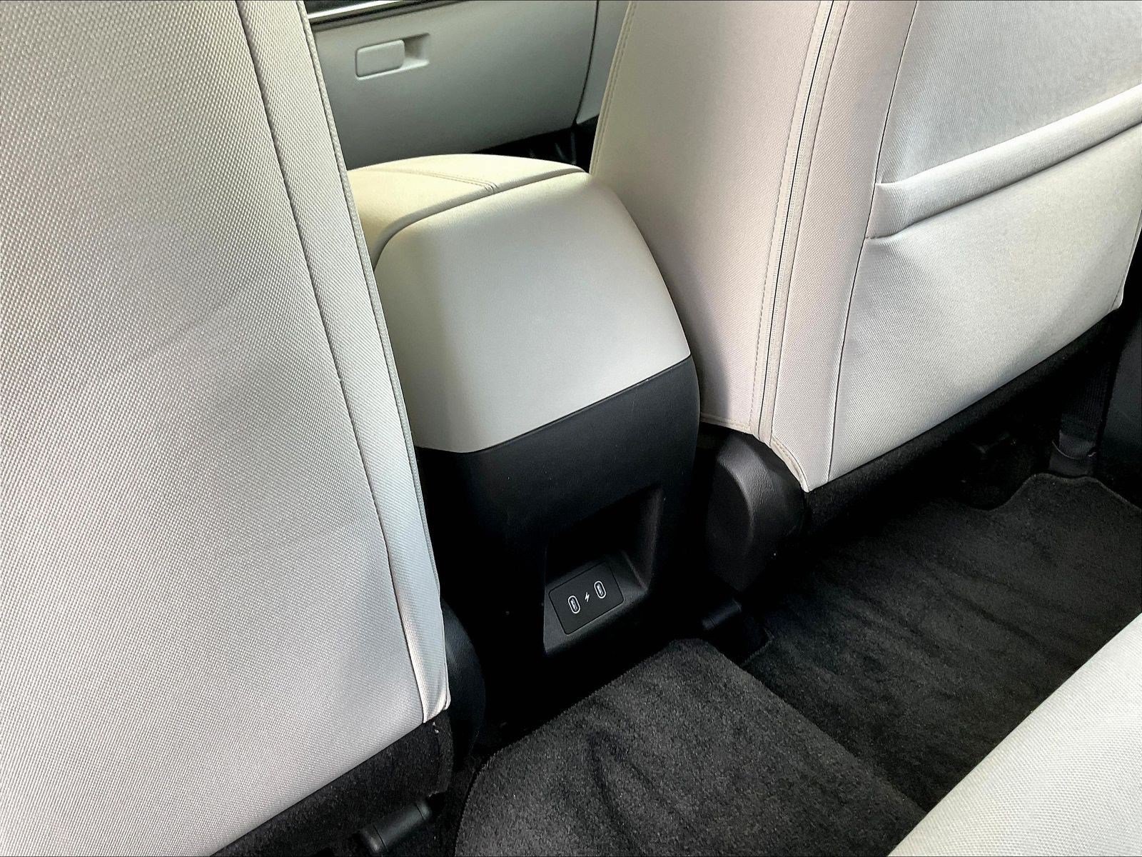 Used 2025 Hyundai Tucson SE FWD image 10