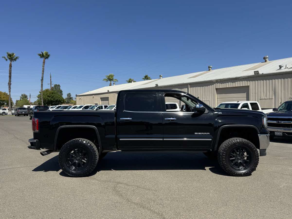 Used 2018 GMC Sierra 1500 SLT AWD/4WD image 12