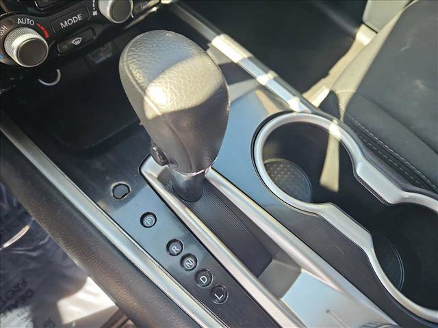 Used 2019 Nissan Pathfinder S image 10