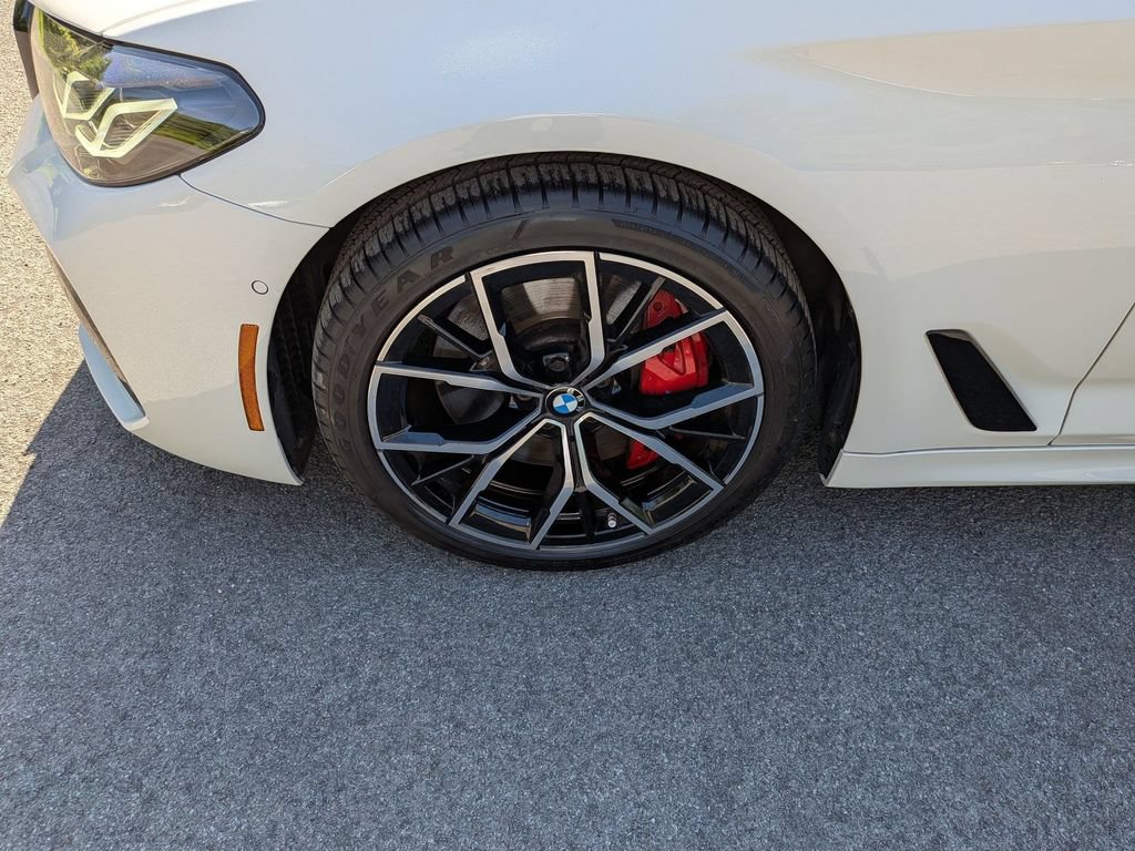 Used 2023 BMW 540i xDrive w/ M Sport Package AWD/4WD image 28