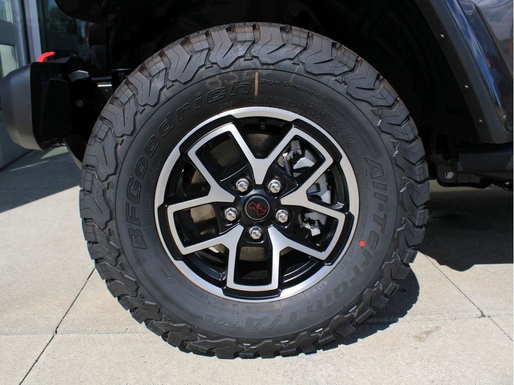 New 2025 Jeep Wrangler Unlimited Rubicon image 38