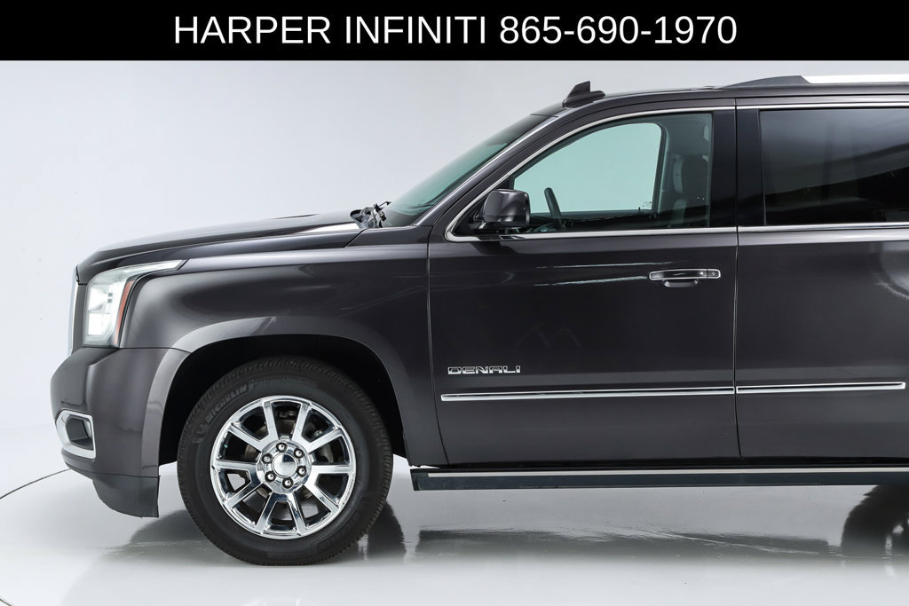 Used 2015 GMC Yukon Denali w/ Premium Package AWD/4WD image 42