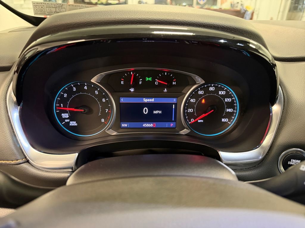 Used 2021 Chevrolet Traverse LT image 15