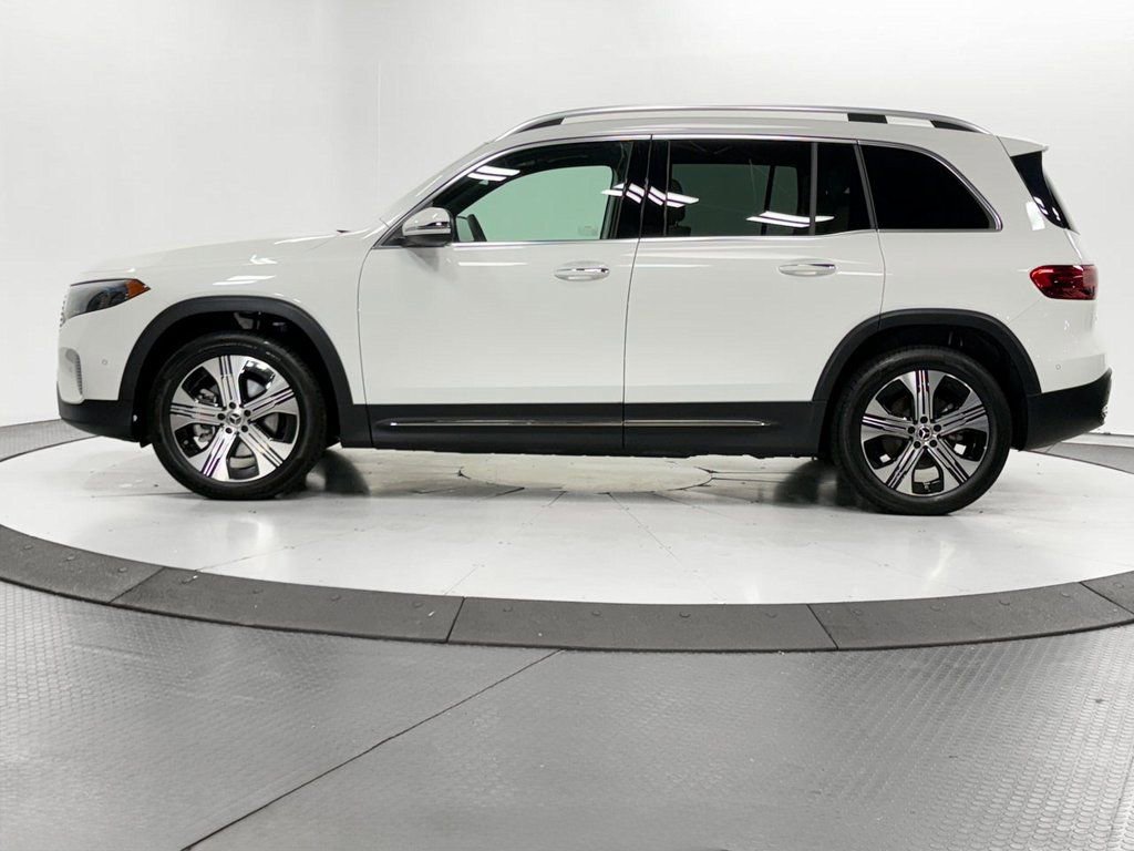Certified 2024 Mercedes-Benz EQB 350 4MATIC SUV image 4