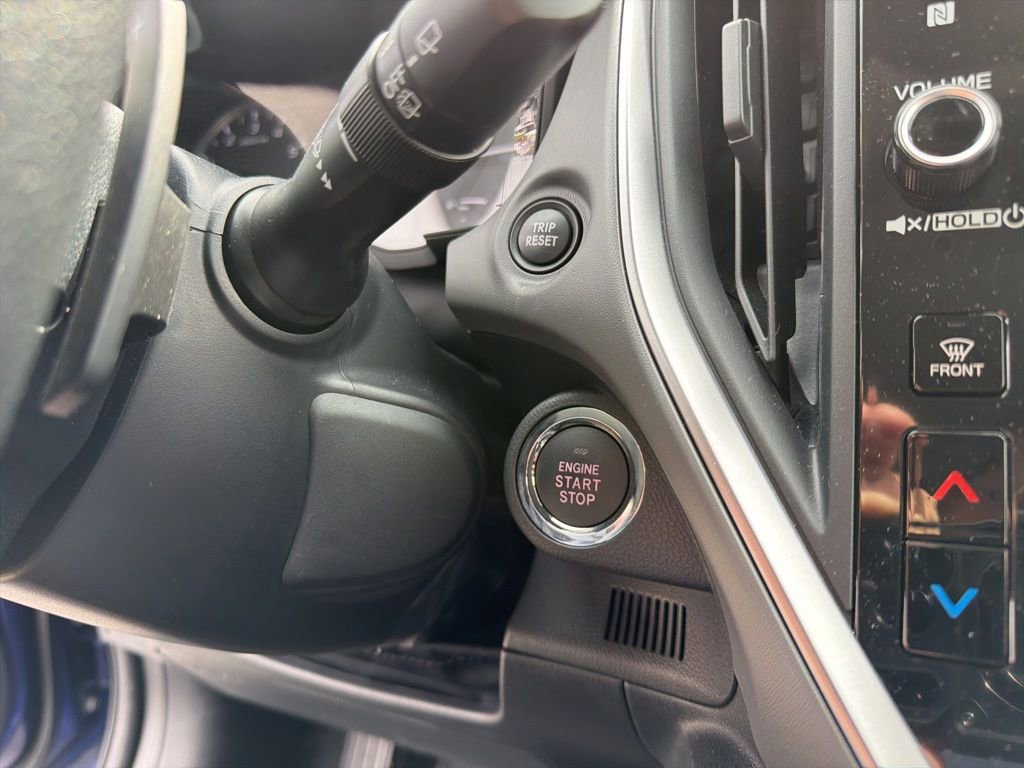 Certified 2025 Subaru Crosstrek 2.0i Premium image 30
