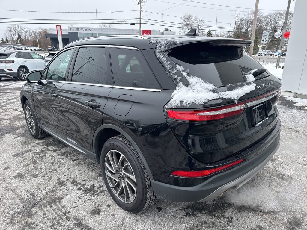 Used 2022 Lincoln Corsair AWD w/ Equipment Group 101A image 6