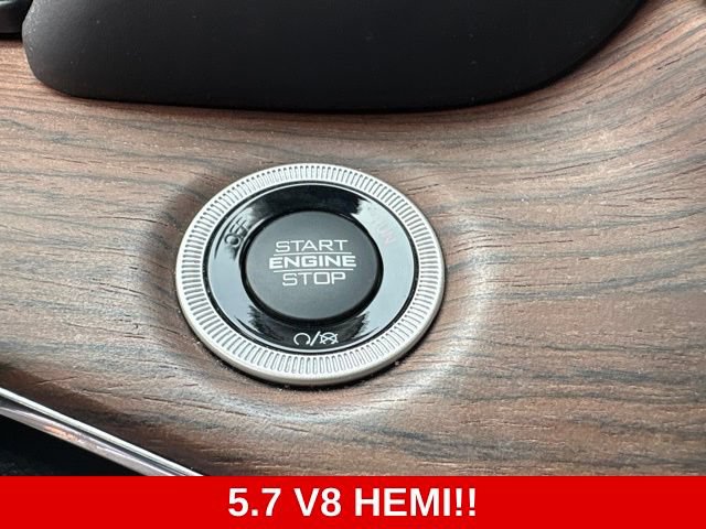 Used 2023 Jeep Grand Cherokee L Summit w/ Advanced Protech Group IV AWD/4WD image 27