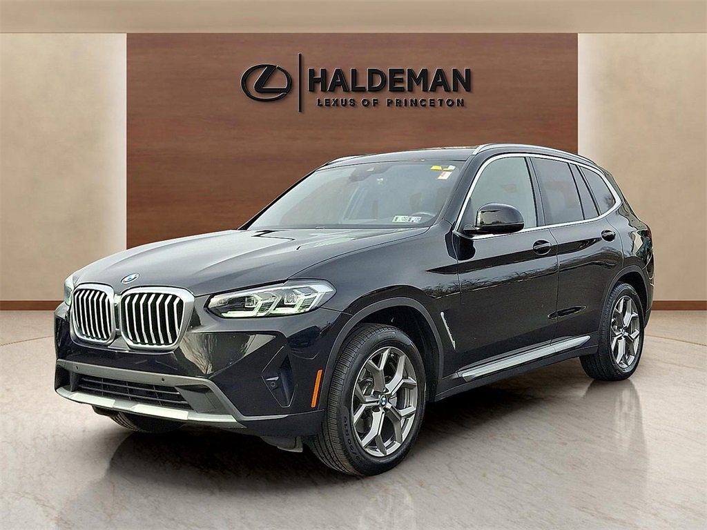 Used 2022 BMW X3 xDrive30i w/ Premium Package 2 image 3