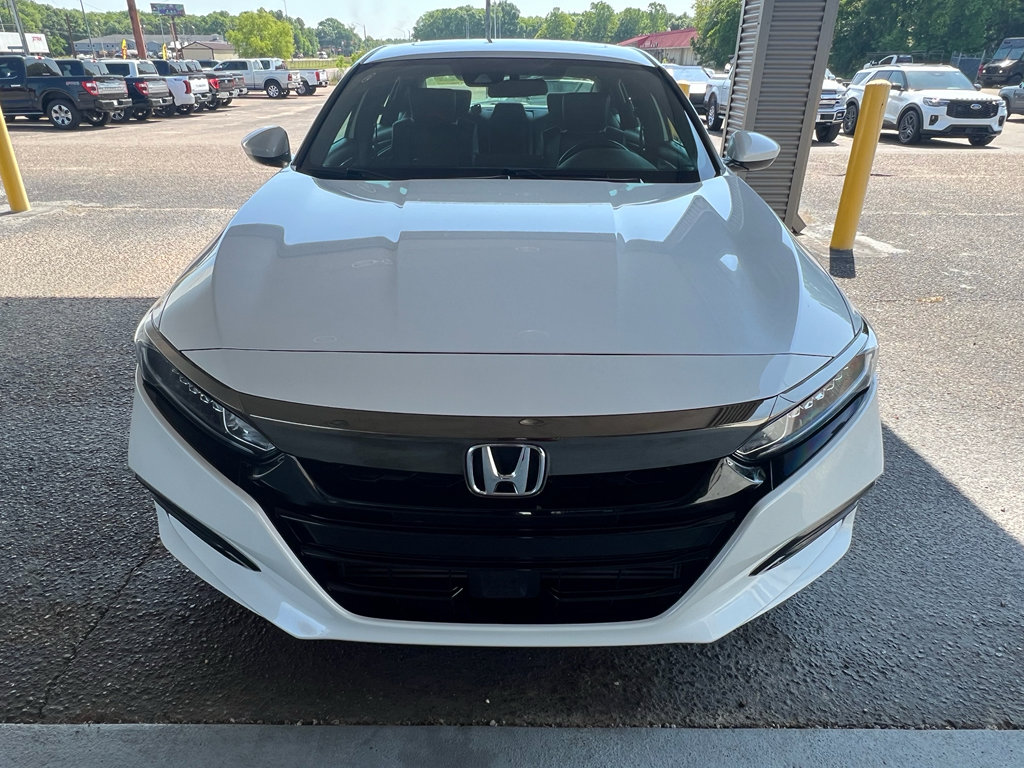 Used 2018 Honda Accord Sport image 3