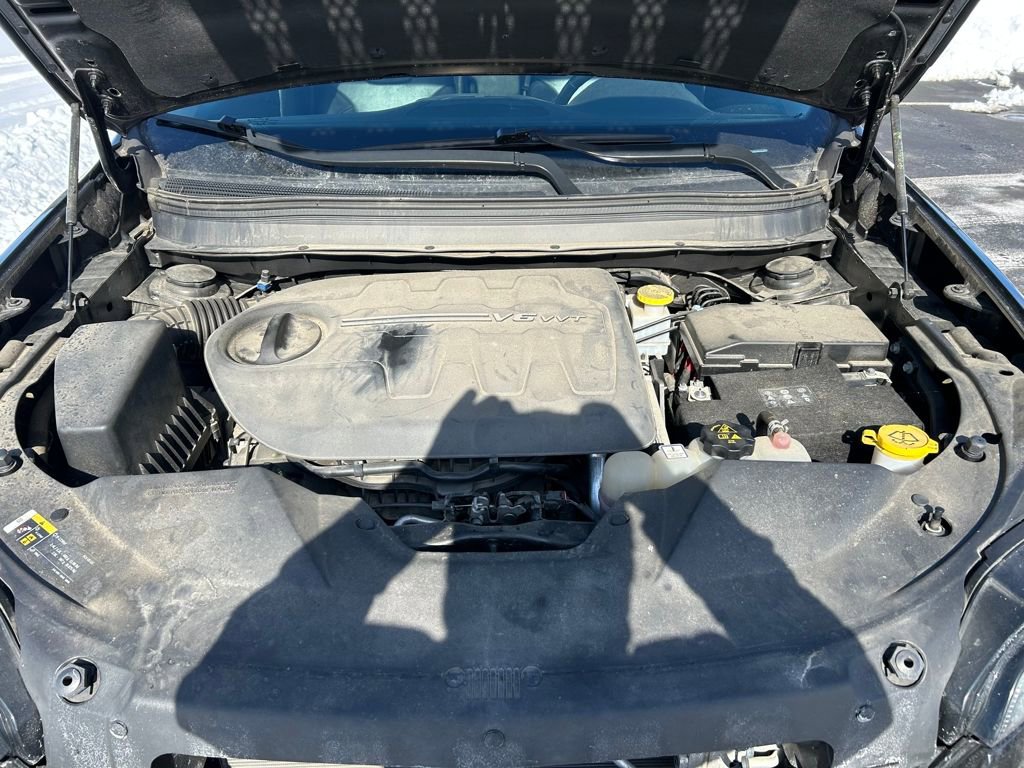 Used 2020 Jeep Cherokee Limited image 29