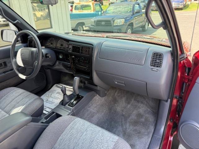 Used 1999 Toyota Tacoma 4x4 Xtracab V6 image 8