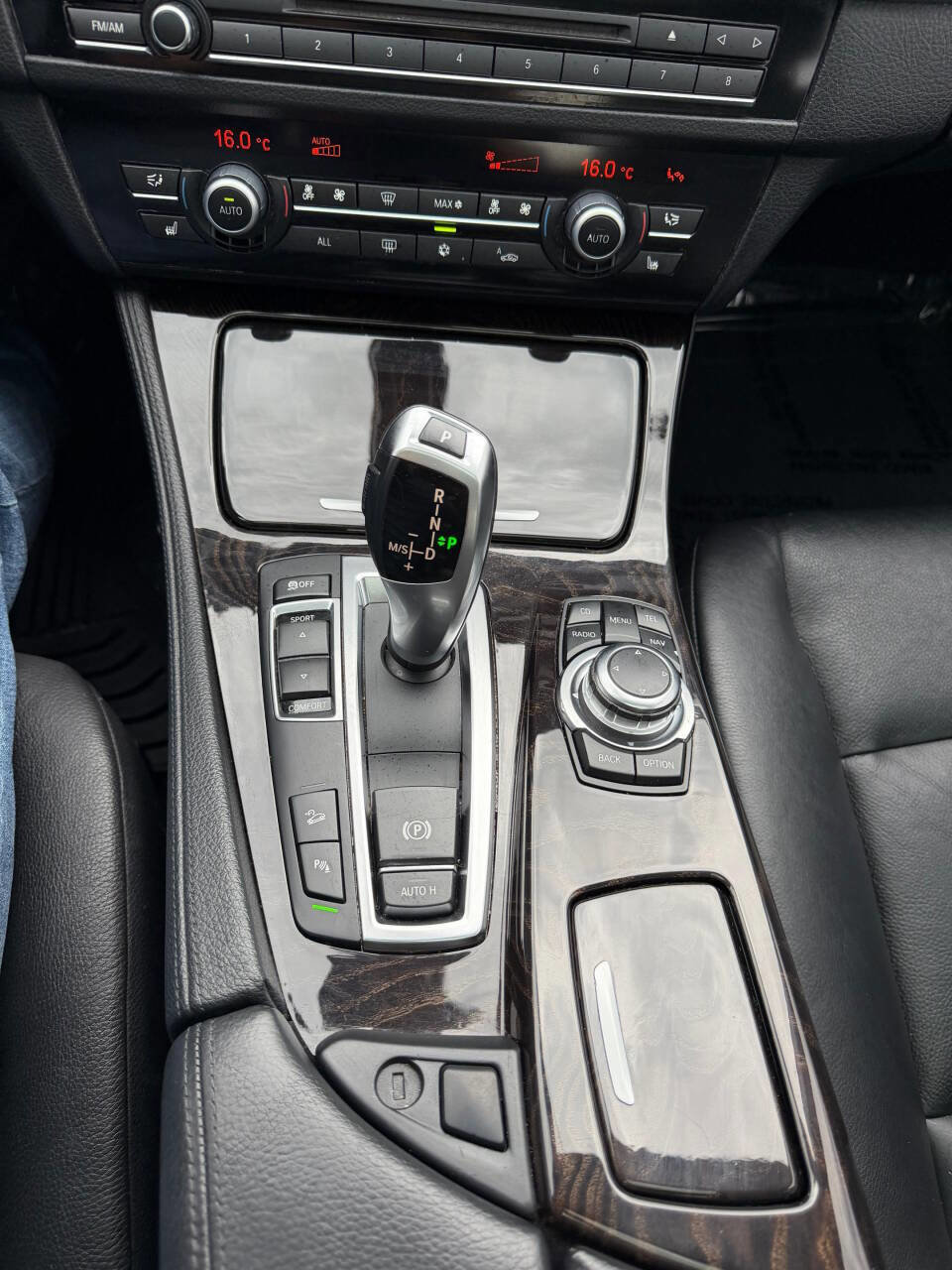 Used 2012 BMW 528i xDrive Sedan AWD/4WD image 25