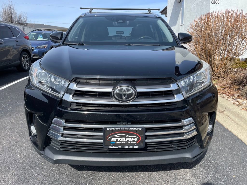 Used 2017 Toyota Highlander Limited Platinum AWD/4WD image 3