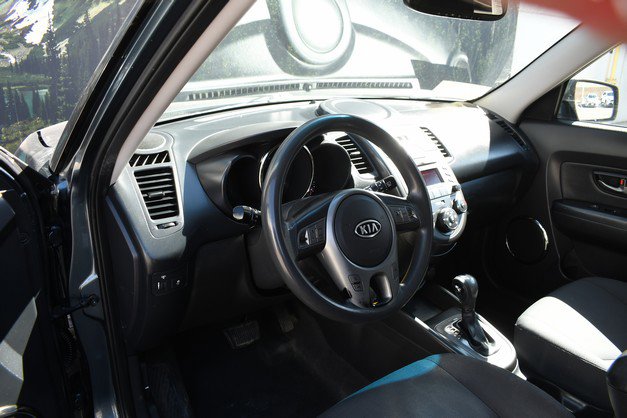 Used 2011 Kia Soul + image 14