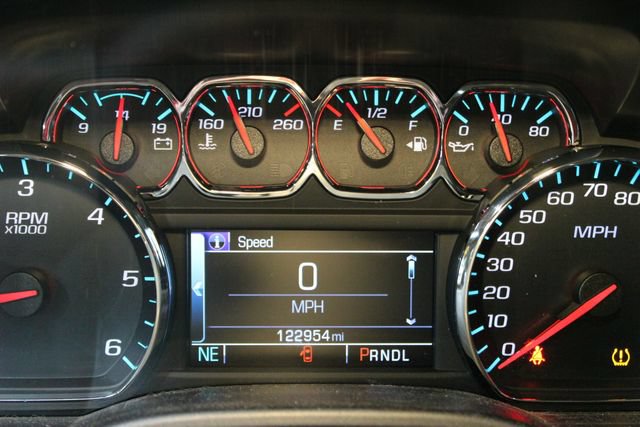 Used 2017 GMC Sierra 1500 SLE w/ Suspension Package, Off-Road AWD/4WD image 16