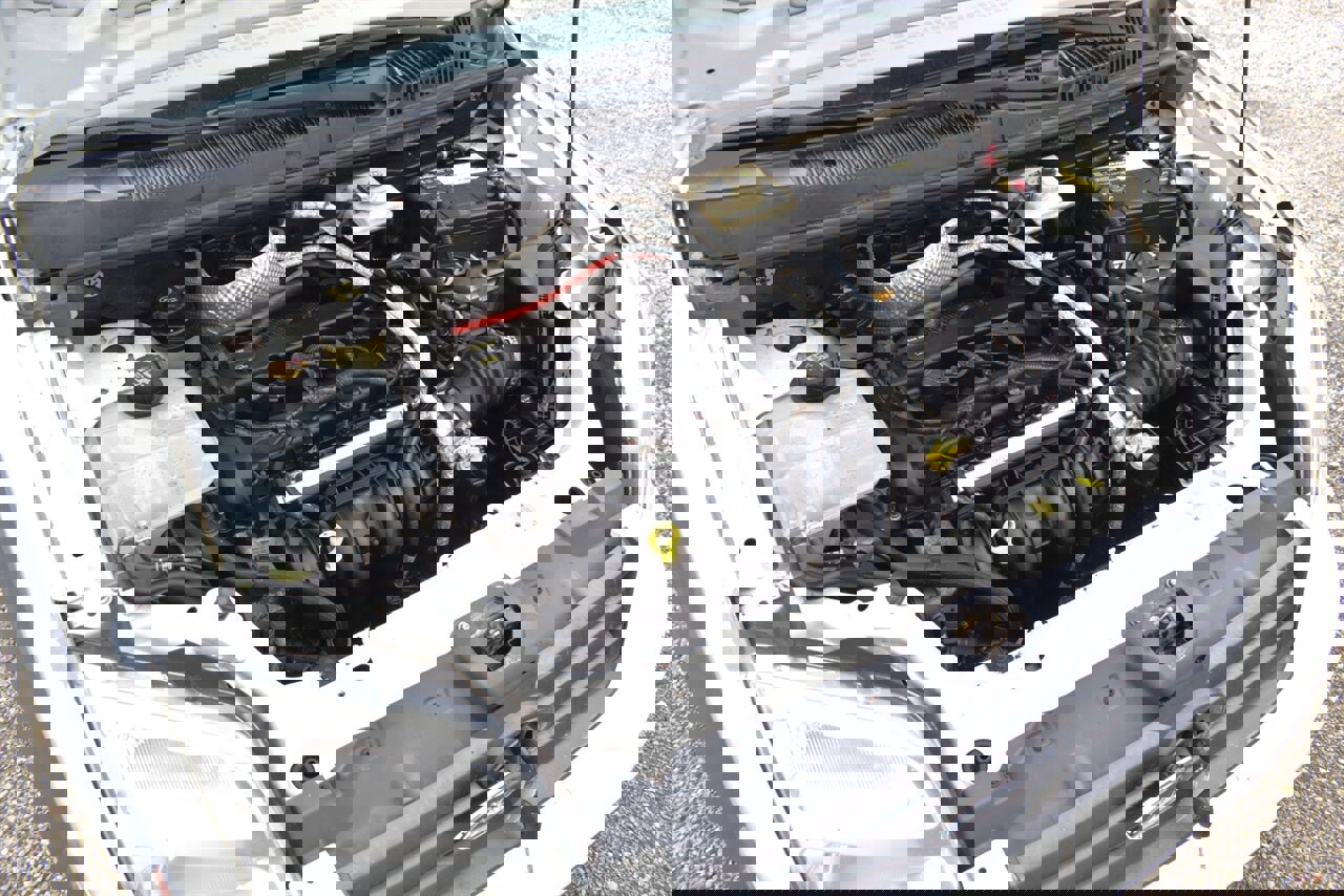 Used 2013 Ford Transit Connect XLT image 28