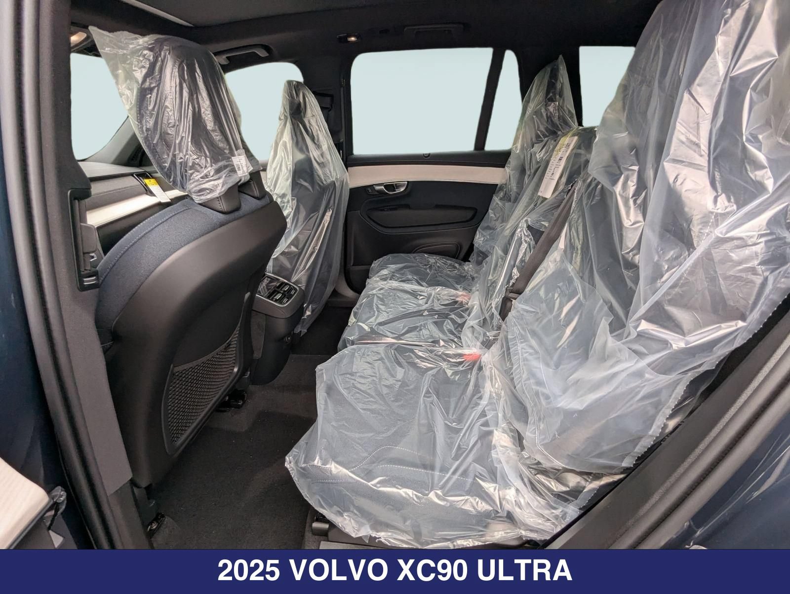 New 2025 Volvo XC90 B6 Ultra w/ Protection Package Premier AWD/4WD image 20